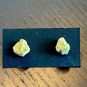 Natural stone earrings green turquoise